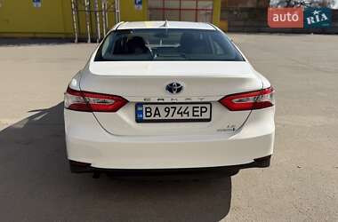 Седан Toyota Camry 2020 в 