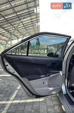 Седан Toyota Camry 2012 в 