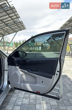 Седан Toyota Camry 2012 в 