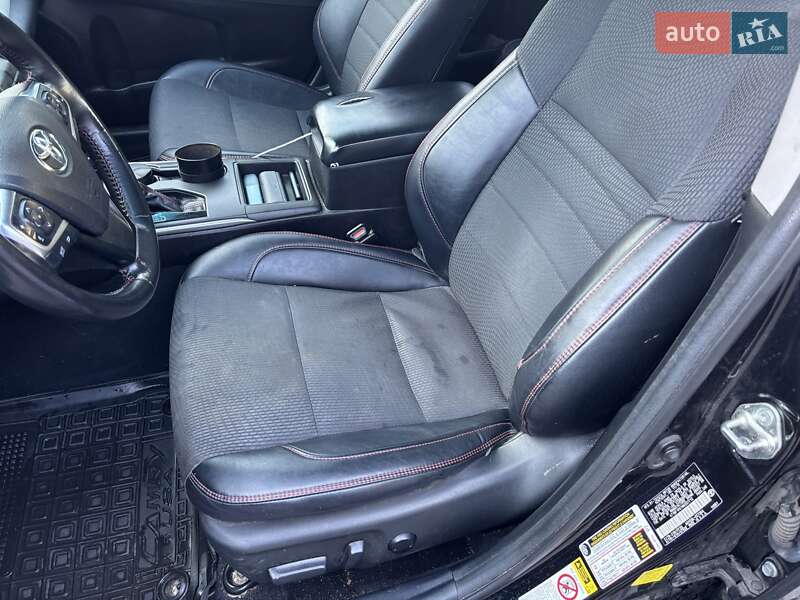 Седан Toyota Camry 2016 в Києві фото 12 Седан Toyota Camry 2016 в Києві