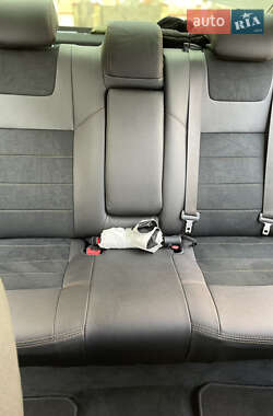 Седан Toyota Camry 2016 в Львове