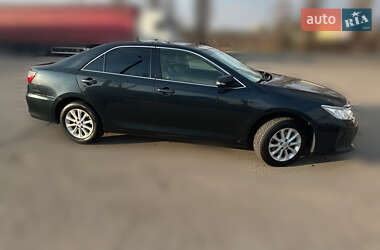 Седан Toyota Camry 2016 в Луцке