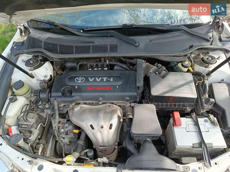 Седан Toyota Camry 2009 в Глобиному