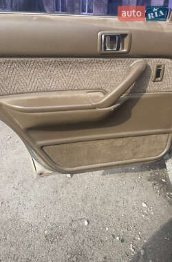 Седан Toyota Camry 1990 в 