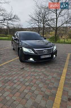Седан Toyota Camry 2012 в 