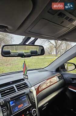 Седан Toyota Camry 2012 в 