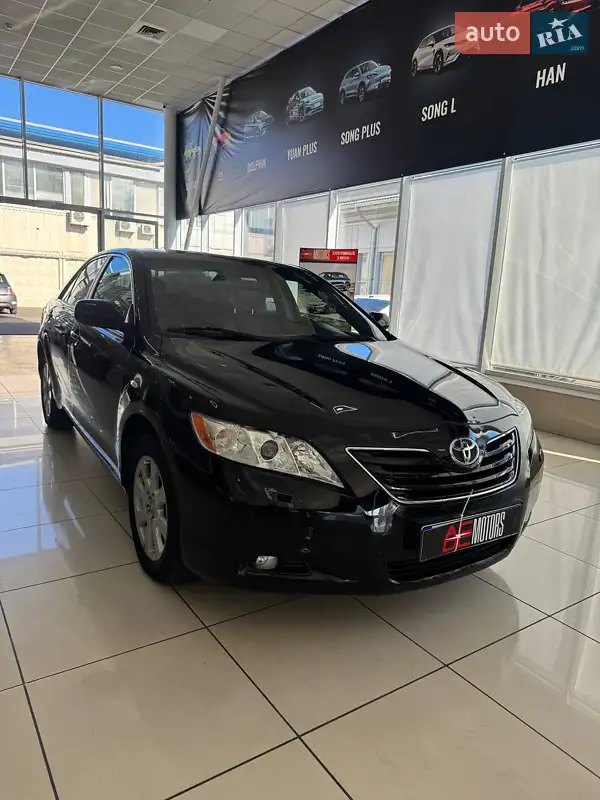 Седан Toyota Camry 2007 в 