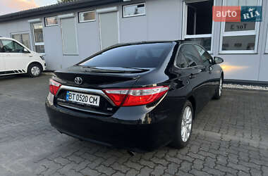 Седан Toyota Camry 2015 в 