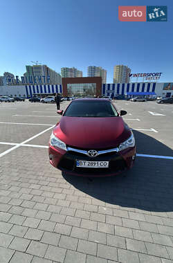 Седан Toyota Camry 2016 в 