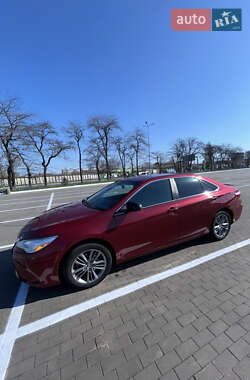 Седан Toyota Camry 2016 в 
