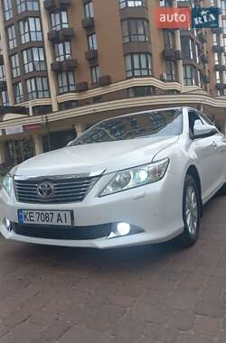 Седан Toyota Camry 2014 в 