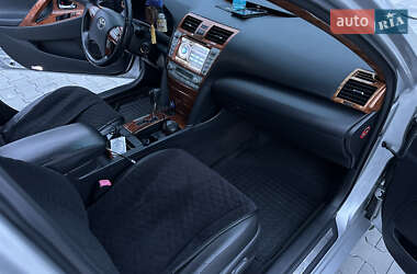 Седан Toyota Camry 2007 в 