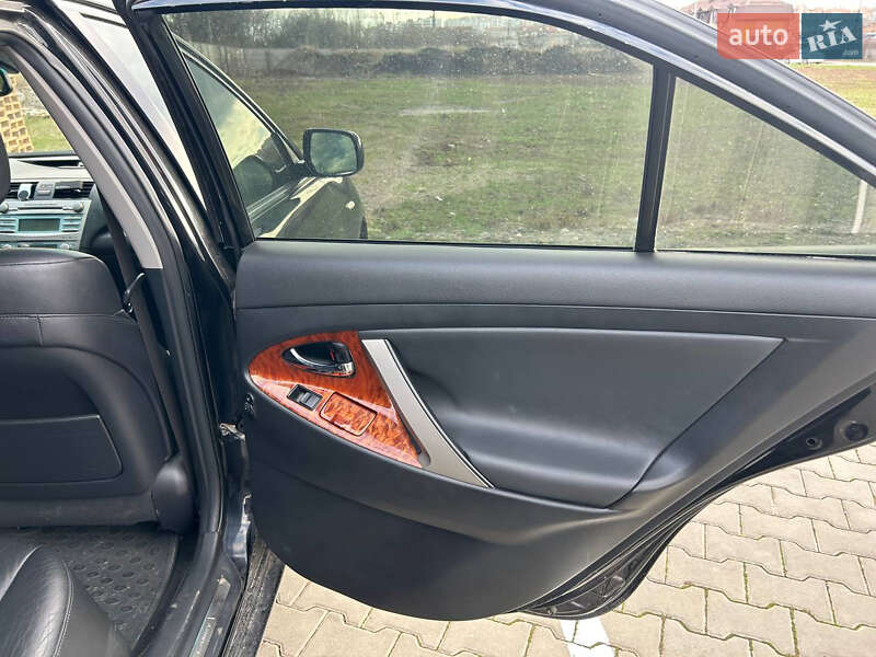 Седан Toyota Camry 2007 в Вінниці