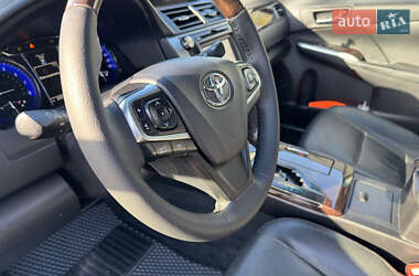 Седан Toyota Camry 2014 в 