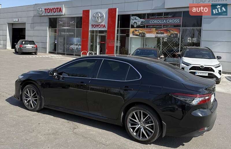 Toyota Camry 2022