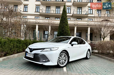 Седан Toyota Camry 2020 в 