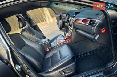 Седан Toyota Camry 2012 в 