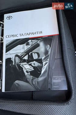 Седан Toyota Camry 2024 в 