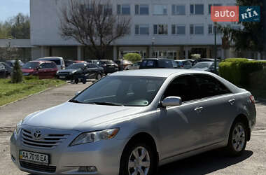 Седан Toyota Camry 2007 в 