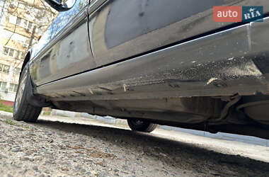 Седан Toyota Camry 1998 в 