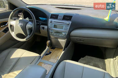 Седан Toyota Camry 2007 в 