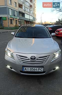 Седан Toyota Camry 2008 в Києві