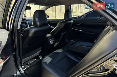 Седан Toyota Camry 2014 в 
