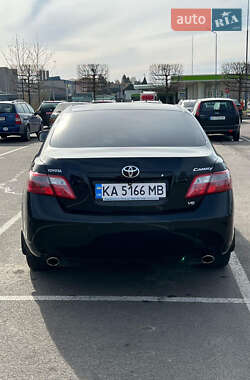 Седан Toyota Camry 2006 в 