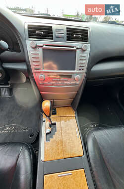 Седан Toyota Camry 2006 в 