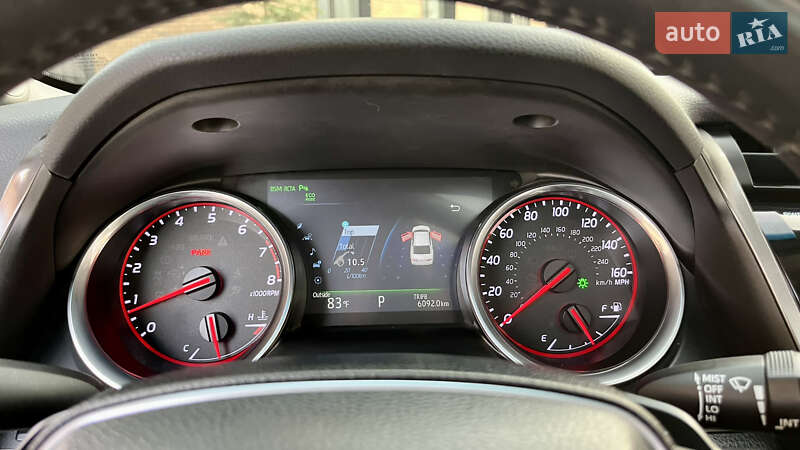 Седан Toyota Camry 2017 в Івано-Франківську