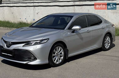 Седан Toyota Camry 2020 в 