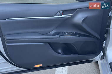 Седан Toyota Camry 2020 в 