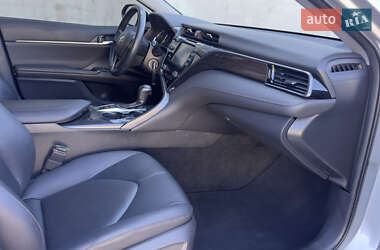 Седан Toyota Camry 2020 в 
