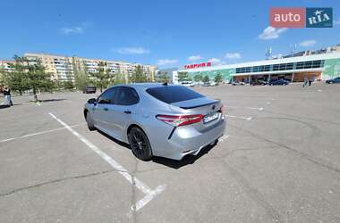 Седан Toyota Camry 2019 в 