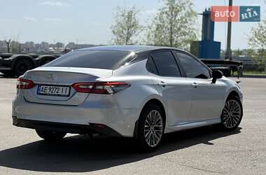 Седан Toyota Camry 2022 в 