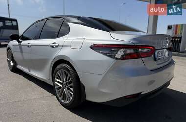 Седан Toyota Camry 2022 в 