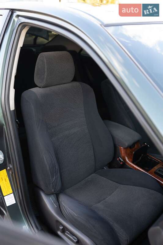 Седан Toyota Camry 2002 в Малій Висці