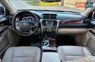 Седан Toyota Camry 2011 в 