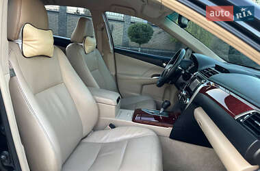 Седан Toyota Camry 2011 в 