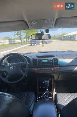 Седан Toyota Camry 2002 в 