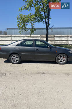 Седан Toyota Camry 2002 в 