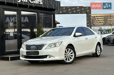 Седан Toyota Camry 2012 в Харькове