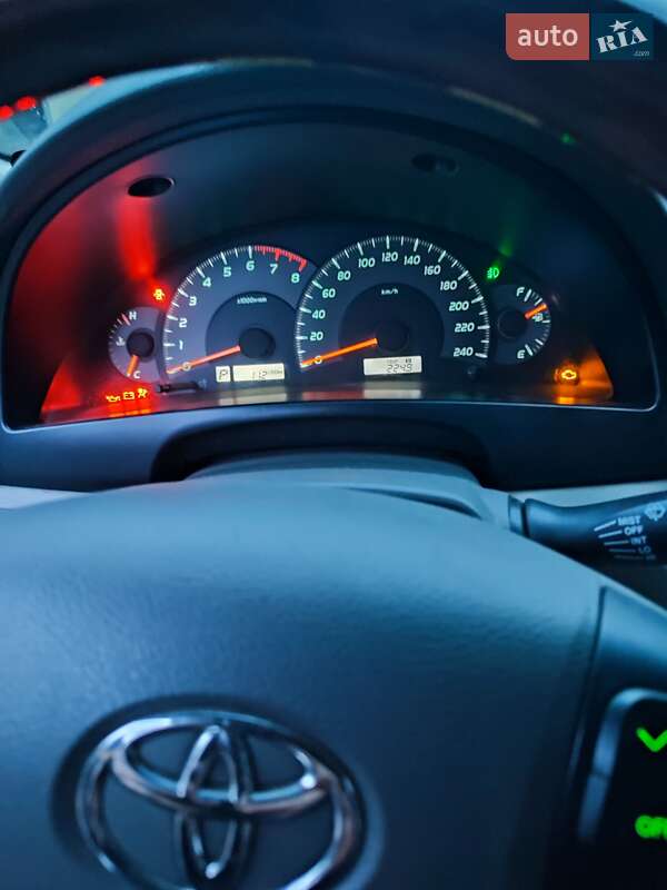Седан Toyota Camry 2008 в Дружковке