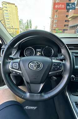 Седан Toyota Camry 2017 в 