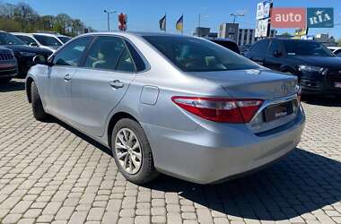 Седан Toyota Camry 2017 в 