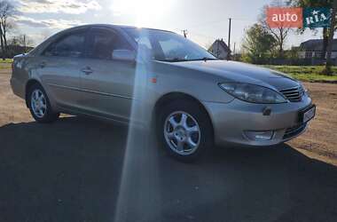 Седан Toyota Camry 2005 в 