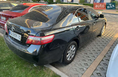 Седан Toyota Camry 2006 в 