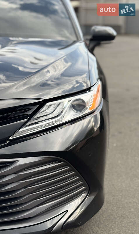 Седан Toyota Camry 2017 в Одессе