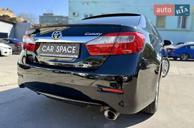 Седан Toyota Camry 2011 в 