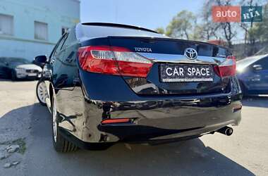 Седан Toyota Camry 2011 в 